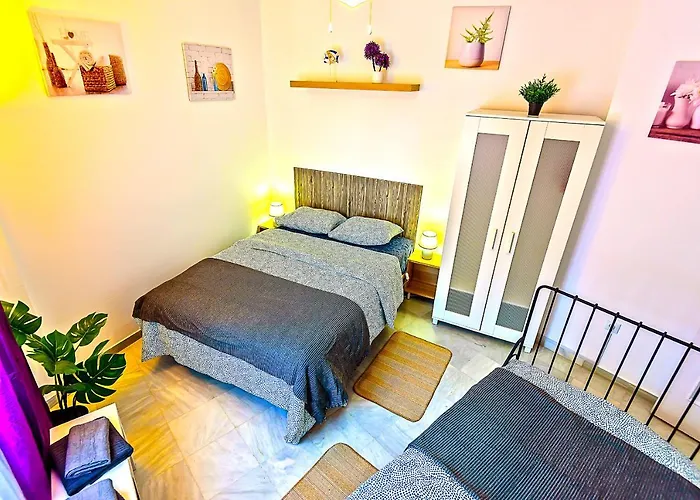Plaza De Carcel 3-Bedroom Apartment