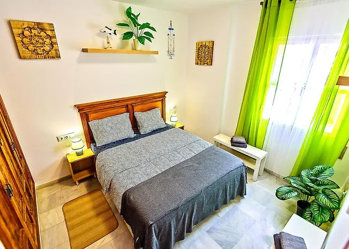 Plaza De Carcel 3-Bedroom Apartment